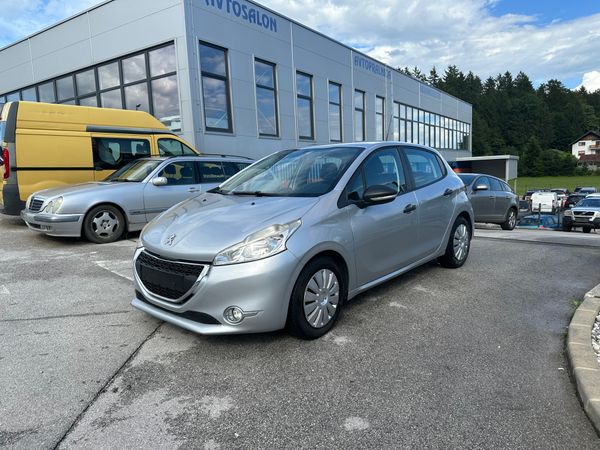 Predogledna slika - Peugeot 208 ACTIVE 1.4 HDi 68