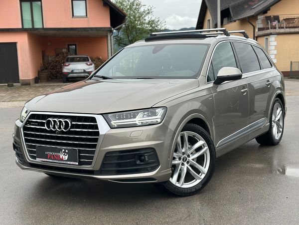 Predogledna slika - Audi Q7