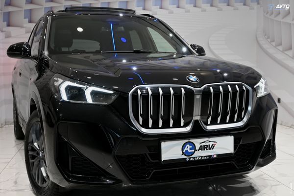 Predogledna slika - BMW X1 sDrive18i Avt.
