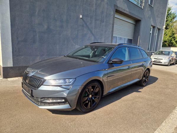 Predogledna slika - Škoda Superb Combi 2.0 TDI Sportline Navigacija-Matrix....