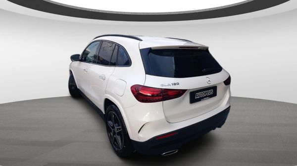 Predogledna slika - Mercedes-Benz GLA-Razred GLA 180 AMG LINE AKCIJA