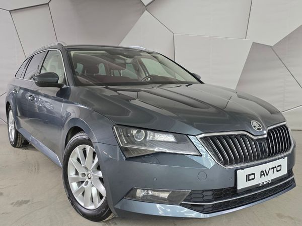 Predogledna slika - Škoda Superb