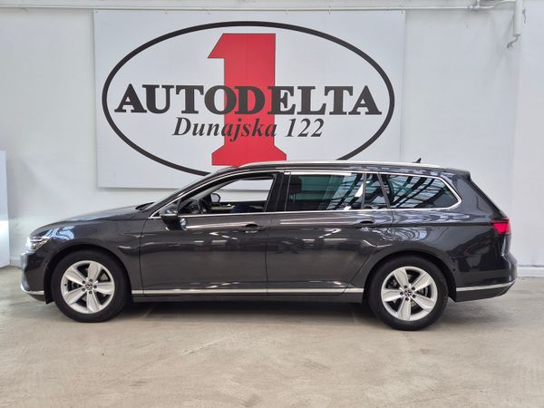 Predogledna slika - VW Passat Variant Highline