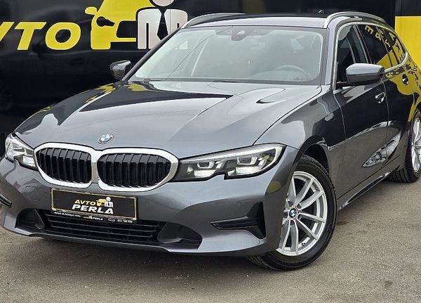 Predogledna slika - BMW serija 3 Touring: 320dVIRTUAL-CAMERA-NAVI-ALU-PDC-ODLIČEN
