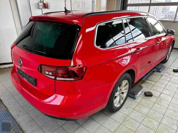 Predogledna slika - VW Passat Variant