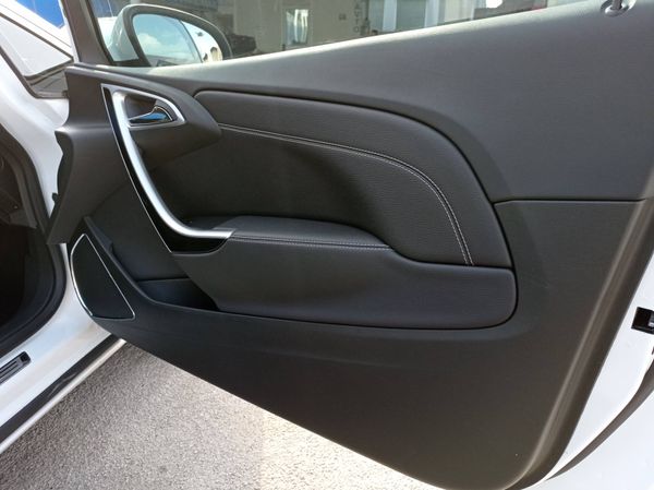Predogledna slika - Opel Astra
