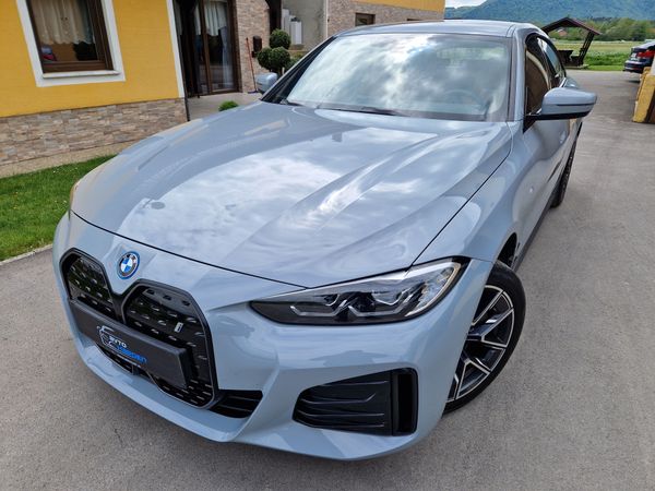 Predogledna slika - BMW i4 eDrive40 M Sport