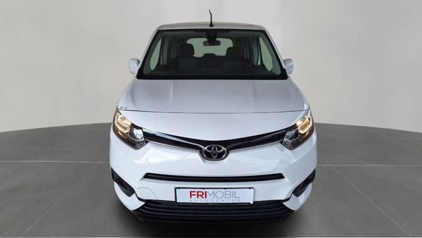 Predogledna slika - Toyota PROACE CITY VERSO 1.5D 130HP COMPACT Aut. SHUTTLE