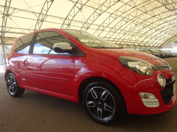 Predogledna slika - Renault Trucks Twingo Gordini GT 100 SLO 1.LAS VELIK SERVIS SAMO 59535KM