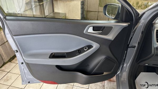 Predogledna slika - Hyundai i20
