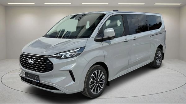 Predogledna slika - Ford Tourneo Custom