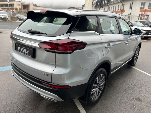 Predogledna slika - Geely Atlas Pro 1.5 TD 132kW Luxury 2WD AUTO + AKCIJA + KAMERA360