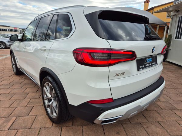 Predogledna slika - BMW X5