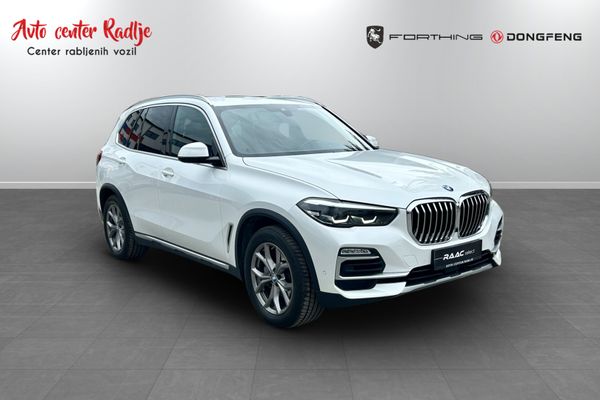 Predogledna slika - BMW X5 xDrive30d Avt.