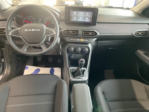 Predogledna slika - Dacia Sandero