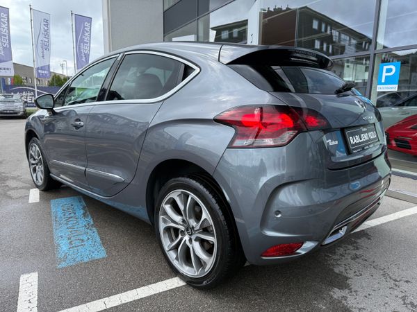 Predogledna slika - DS DS4