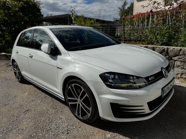 Predogledna slika - VW Golf 2,0 GTD CUN