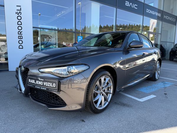 Predogledna slika - Alfa Romeo Giulia