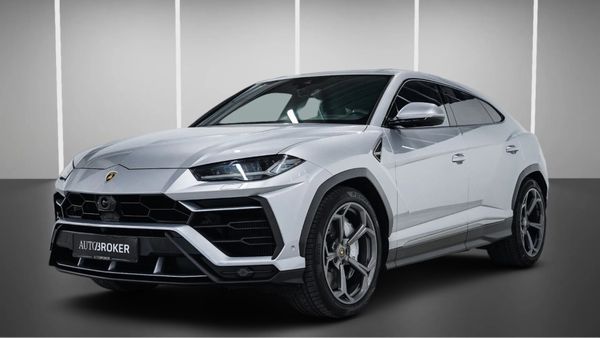 Predogledna slika - Lamborghini Urus