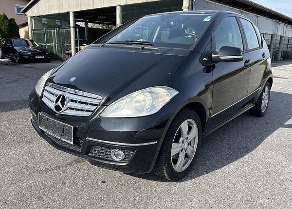 Predogledna slika - Mercedes-Benz A-Razred 180 CDI AVANTGARDE-KLIMA-PANO-ALU 16