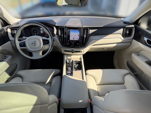 Predogledna slika - Volvo XC60
