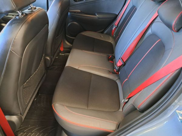 Predogledna slika - Hyundai Kona 1.0 T-GDI 120 Impression-LED-NAVI-KAMERA-HEAD-UP-