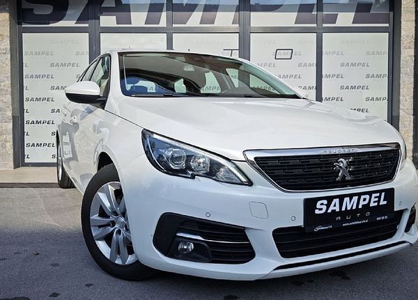 Predogledna slika - Peugeot 1.5 BlueHDi EAT8 ALLURE - PERLA BELA - LANE ASSIST