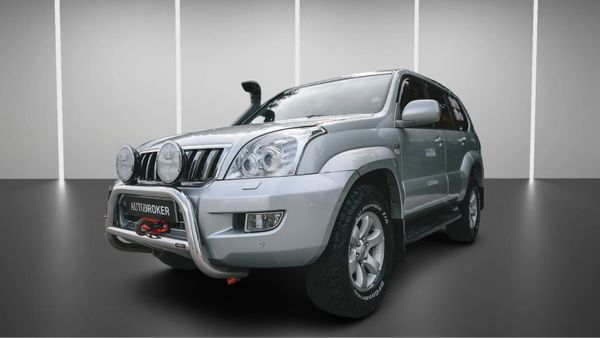 Predogledna slika - Toyota Land Cruiser 3.0 D-4D Executive Avt.