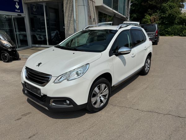 Predogledna slika - Peugeot 2008 1.6 BlueHDi 120 Allure. SLO. 1. lastnik. kljuka