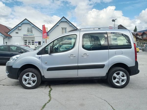 Predogledna slika - Peugeot Partner