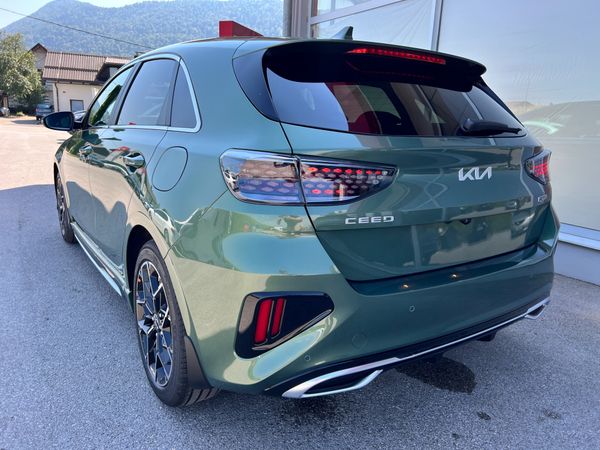 Predogledna slika - KIA Ceed