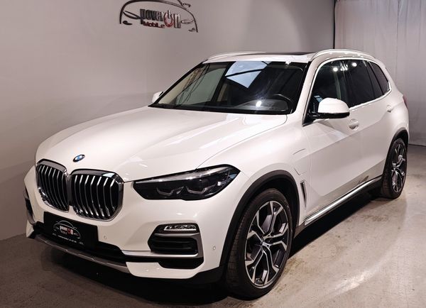 Predogledna slika - BMW X5 xDrive45e Avt.