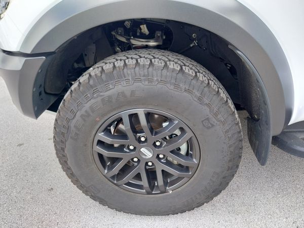 Predogledna slika - Ford Ranger RAPTOR 2.0TDCI 213 A10 4X4
