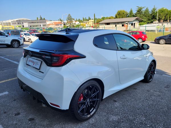 Predogledna slika - Toyota GR Yaris 1.6 TURBO GR-FOUR 4WD