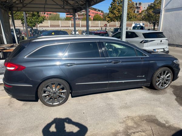 Predogledna slika - Ford Mondeo