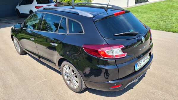 Predogledna slika - Renault Mégane Grandtour dCi 110 GT Line EDC