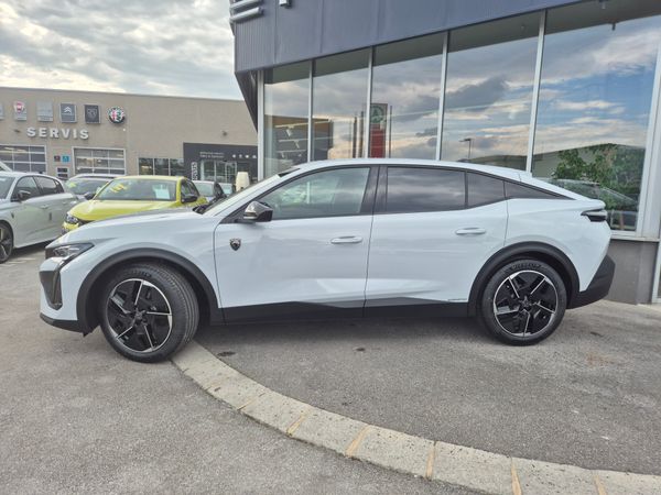 Predogledna slika - Peugeot 408