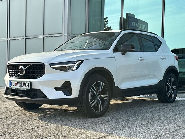 Predogledna slika - Volvo XC40