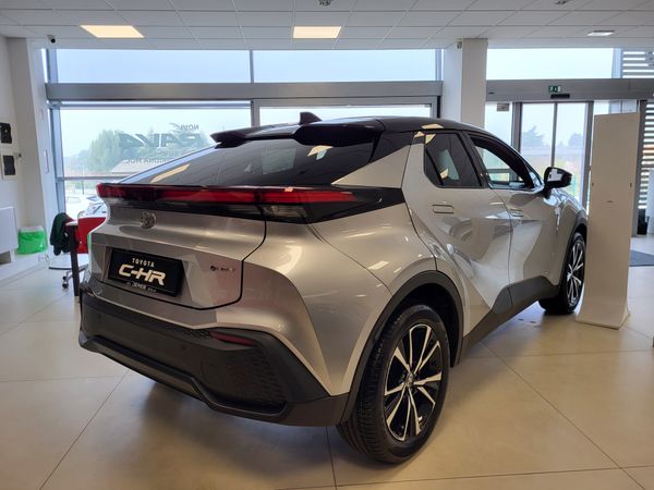 Predogledna slika - Toyota C-HR