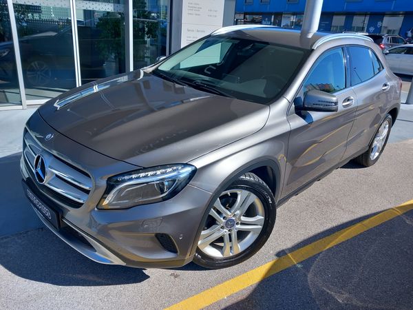 Predogledna slika - Mercedes-Benz GLA-Razred