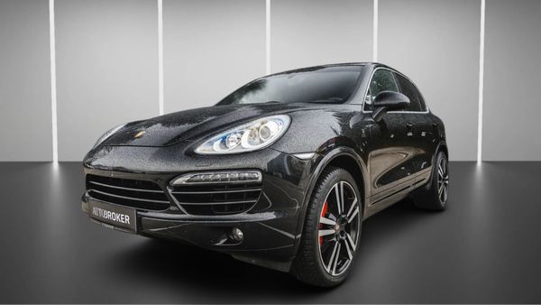 Predogledna slika - Porsche Cayenne Diesel 3.0 V6 TDI Tiptronic