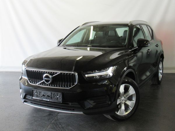 Predogledna slika - Volvo XC40 D3 Momentum