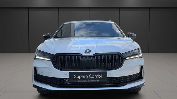 Predogledna slika - Škoda Superb Sportline Combi 1.5 TSI PHEV DSG