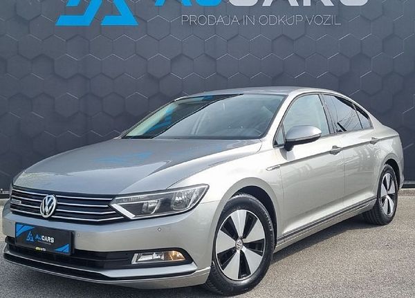Predogledna slika - VW Passat 1.6 TDI BMT Comfortline-2XPDC-Navi-Temp-Alu...