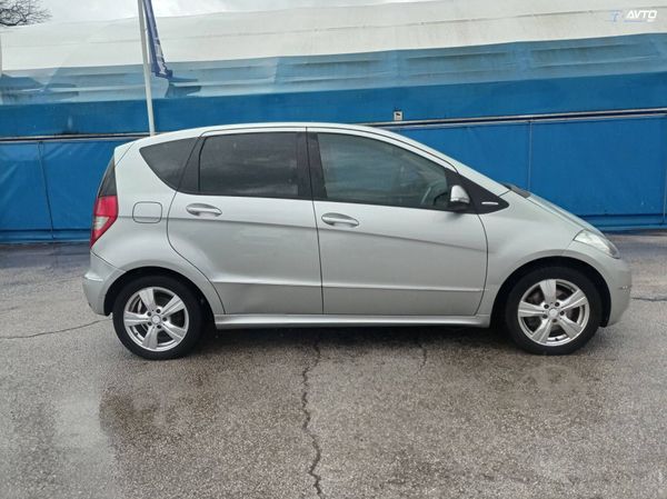Predogledna slika - Mercedes-Benz A-Razred