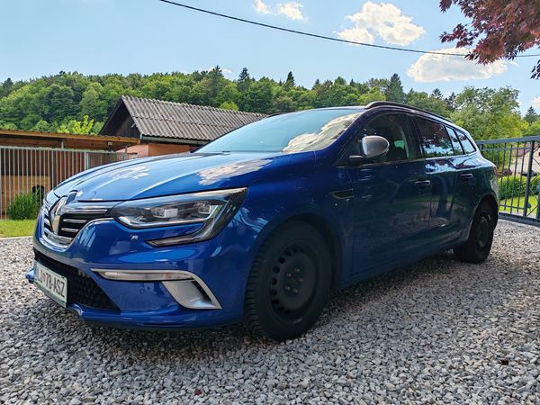 Predogledna slika - Renault Mégane Grandtour dCi 110 Energy S&S Bose