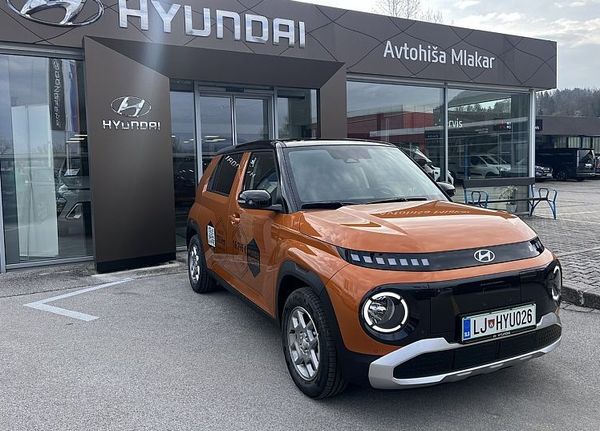 Predogledna slika - Hyundai 42 kWh PREMIUM- SPREJEMAMO NAROČILA