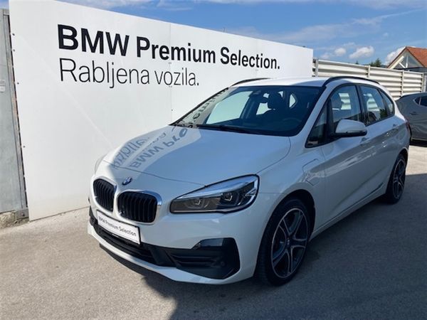 Predogledna slika - BMW 225xe iPerformance Active Tourer