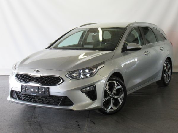 Predogledna slika - KIA ceed SW 1,6 CRDi EX Fresh ISG