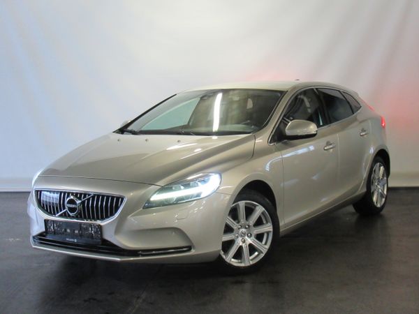 Predogledna slika - Volvo V40 T2 Inscription